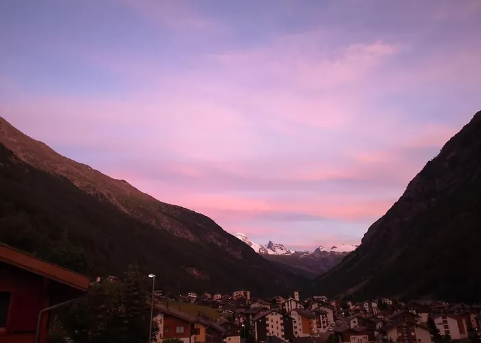 Petit Paradisli Täsch